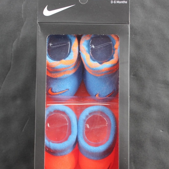 nike newborn infant booties